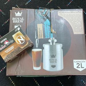 Royal brew nitro coffee maker NIB